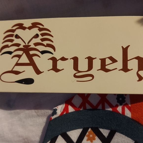 Arueh Dress - Picture 3 of 4